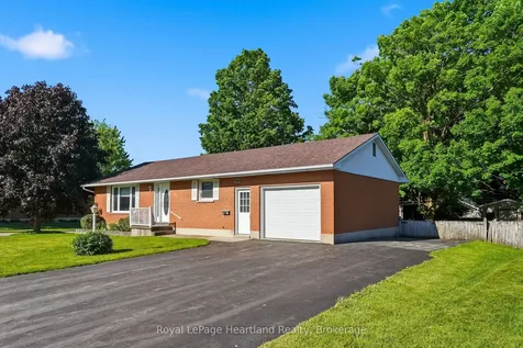 476 Carling Terrace North Huron ON N0G 2W0