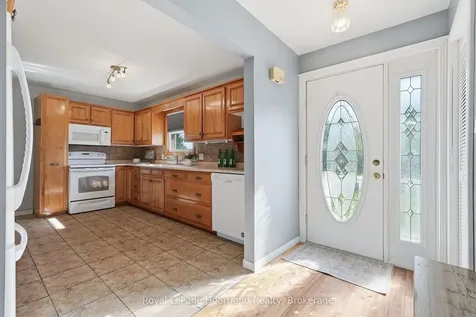 476 Carling Terrace North Huron ON N0G 2W0