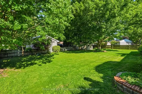 476 Carling Terrace North Huron ON N0G 2W0