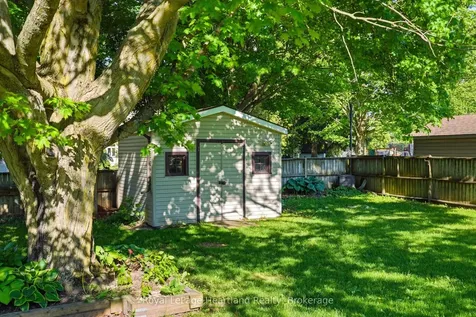 476 Carling Terrace North Huron ON N0G 2W0
