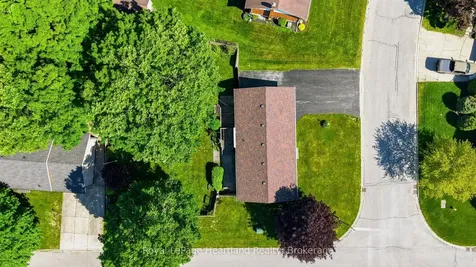 476 Carling Terrace North Huron ON N0G 2W0