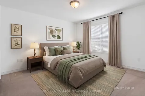 17 Sarah Crescent West Lincoln ON L0R 2A0