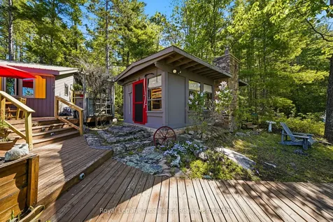 890 Mazinaw Lake N/a Addington Highlands ON K0H 1K0
