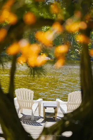 890 Mazinaw Lake N/a Addington Highlands ON K0H 1K0