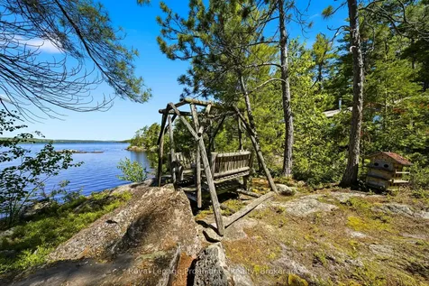890 Mazinaw Lake N/a Addington Highlands ON K0H 1K0