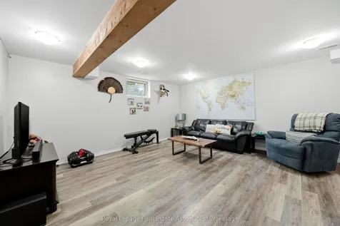 216 Fennel Street Blandford-blenheim ON N0J 1S0
