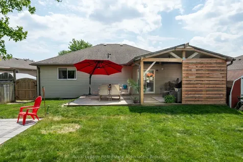 216 Fennel Street Blandford-blenheim ON N0J 1S0