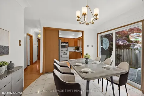 40 Bermuda Court Hamilton ON L9C 2J8