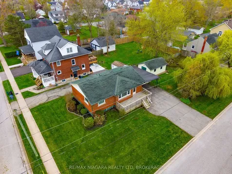 301 Highland Avenue Fort Erie ON L2A 2Y1