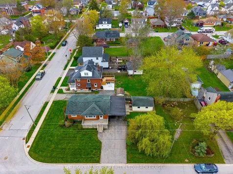 301 Highland Avenue Fort Erie ON L2A 2Y1