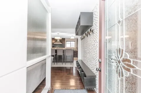 301 Highland Avenue Fort Erie ON L2A 2Y1