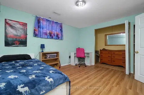 45 Stonemeadow Drive Kanata ON K2M 2J9