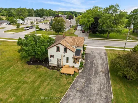 17 Main Street Bluewater ON N0M 2T0