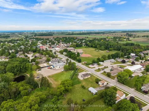 17 Main Street Bluewater ON N0M 2T0