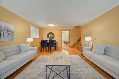 16 Sugar Maple Place Kitchener ON N2N 1Y3