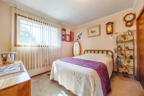 41 Ferndale Avenue St. Catharines ON L2P 1V9