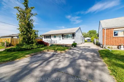 41 Ferndale Avenue St. Catharines ON L2P 1V9