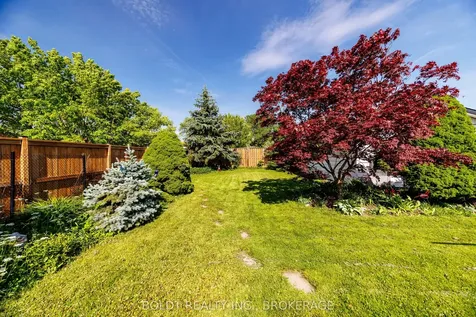 41 Ferndale Avenue St. Catharines ON L2P 1V9