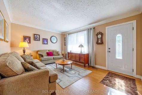 41 Ferndale Avenue St. Catharines ON L2P 1V9