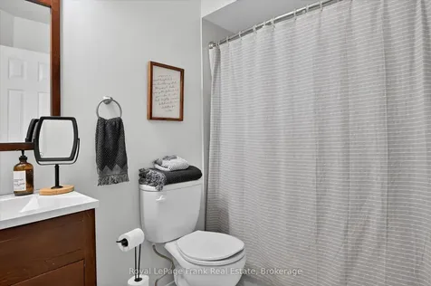 2436 Woodglade Boulevard Peterborough ON K9K 2K9