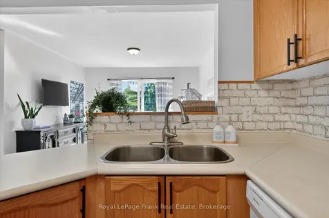 2436 Woodglade Boulevard Peterborough ON K9K 2K9