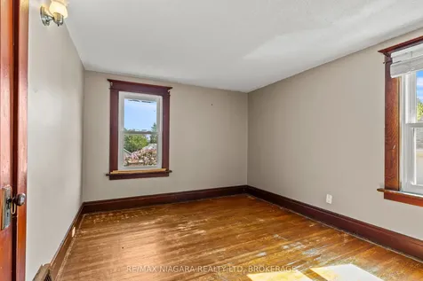 6393 High Street Niagara Falls ON L2G 1M9