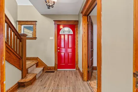 6393 High Street Niagara Falls ON L2G 1M9