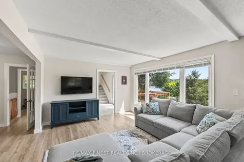3327 Loughborough Drive Kingston ON K0H 1S0
