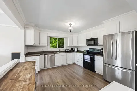 3327 Loughborough Drive Kingston ON K0H 1S0