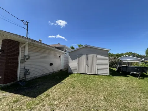 22 Paiement Court West Nipissing ON P2B 3E4