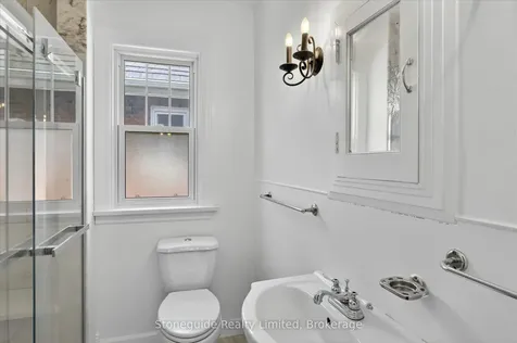 534 Douglas Avenue Peterborough ON K9J 4L1
