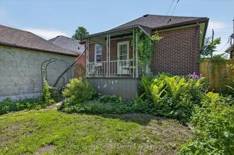 534 Douglas Avenue Peterborough ON K9J 4L1