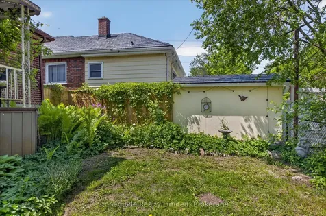 534 Douglas Avenue Peterborough ON K9J 4L1
