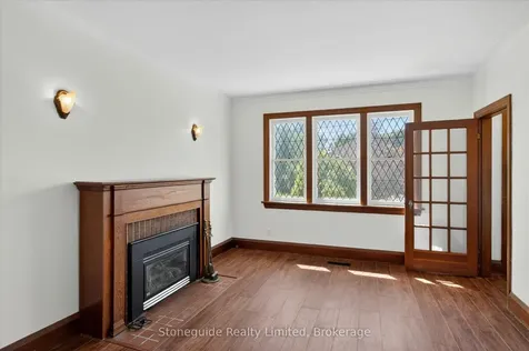 534 Douglas Avenue Peterborough ON K9J 4L1
