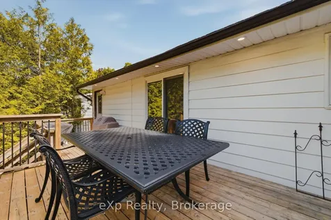 739 Waterloo Street Wellington North ON N0G 2L3