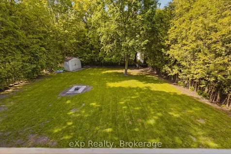 739 Waterloo Street Wellington North ON N0G 2L3