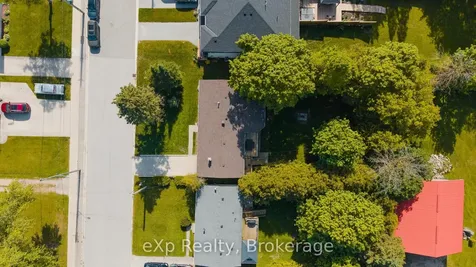 739 Waterloo Street Wellington North ON N0G 2L3