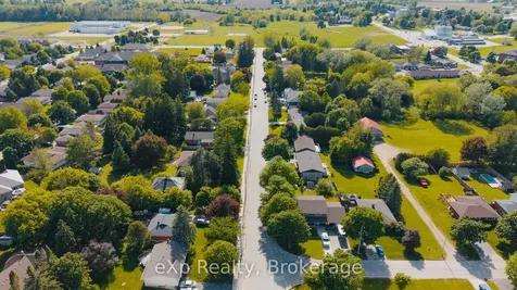 739 Waterloo Street Wellington North ON N0G 2L3