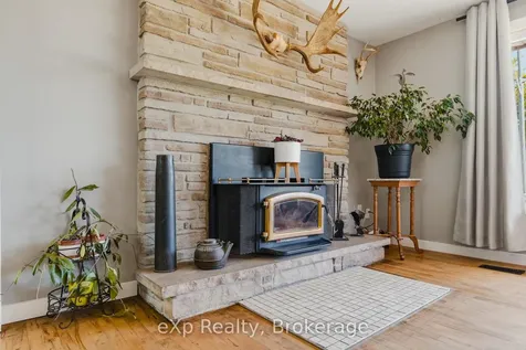 739 Waterloo Street Wellington North ON N0G 2L3