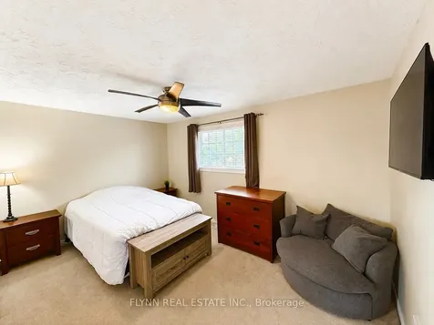 7763 Swan Street Niagara Falls ON L2H 2P7