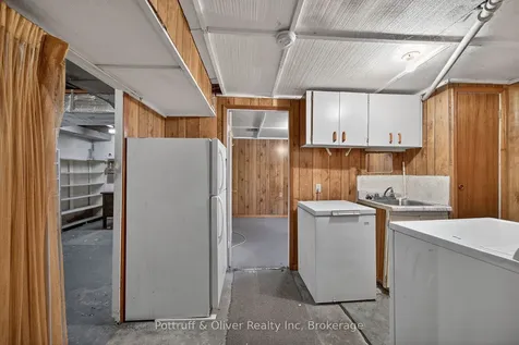 167 Taylor Avenue Hamilton ON L8K 3T1
