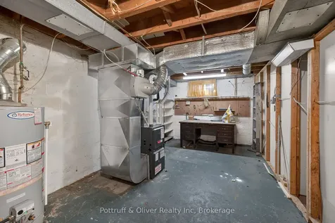 167 Taylor Avenue Hamilton ON L8K 3T1