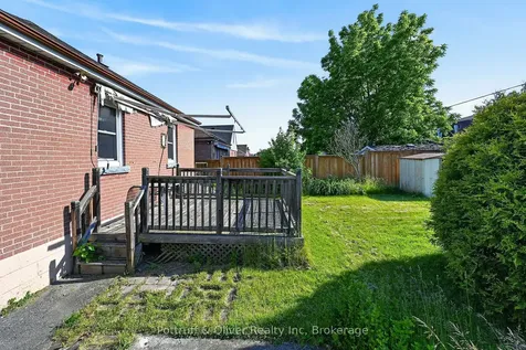 167 Taylor Avenue Hamilton ON L8K 3T1