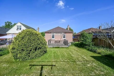 167 Taylor Avenue Hamilton ON L8K 3T1