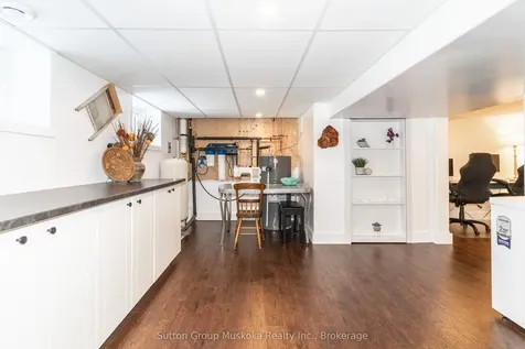 2602 Muskoka 10 Road Huntsville ON P1H 2J3
