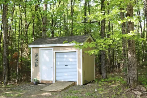 2602 Muskoka 10 Road Huntsville ON P1H 2J3