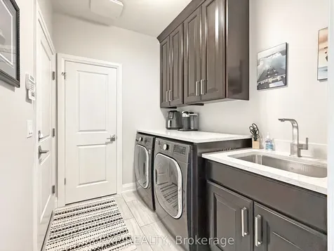 121 Turnberry Trail Welland ON L3B 0B7