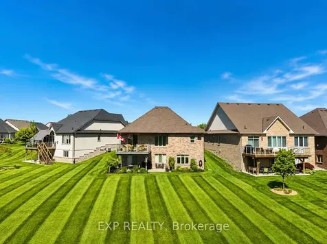 121 Turnberry Trail Welland ON L3B 0B7