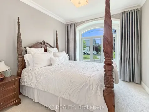 121 Turnberry Trail Welland ON L3B 0B7