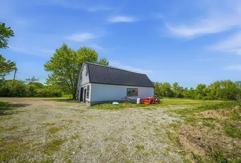 8131 Ridge Road Niagara Falls ON L3B 5N7
